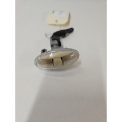 Repetiteur Clignotant Avant Droit  (feux) Peugeot 307 Phase 2 Break